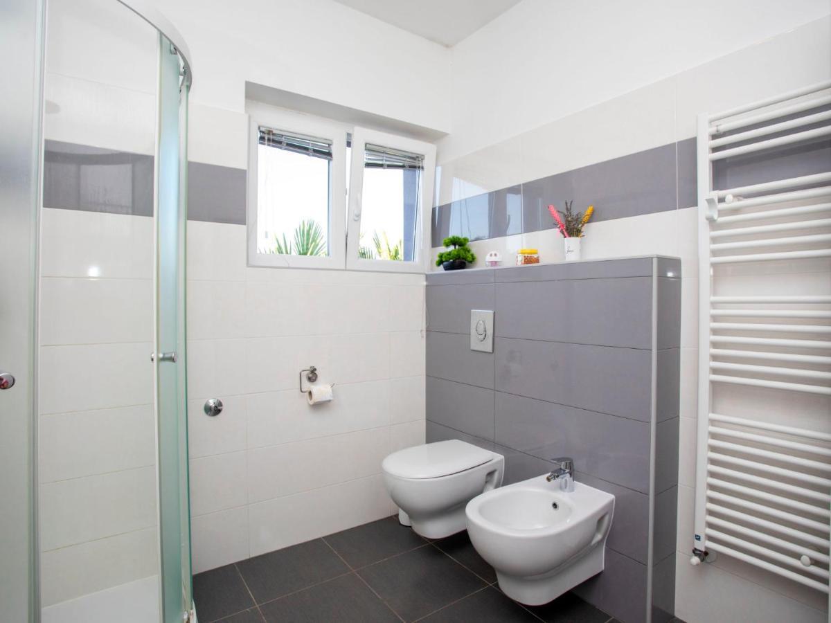 Apartment Olivia By Interhome Pićan Eksteriør bilde